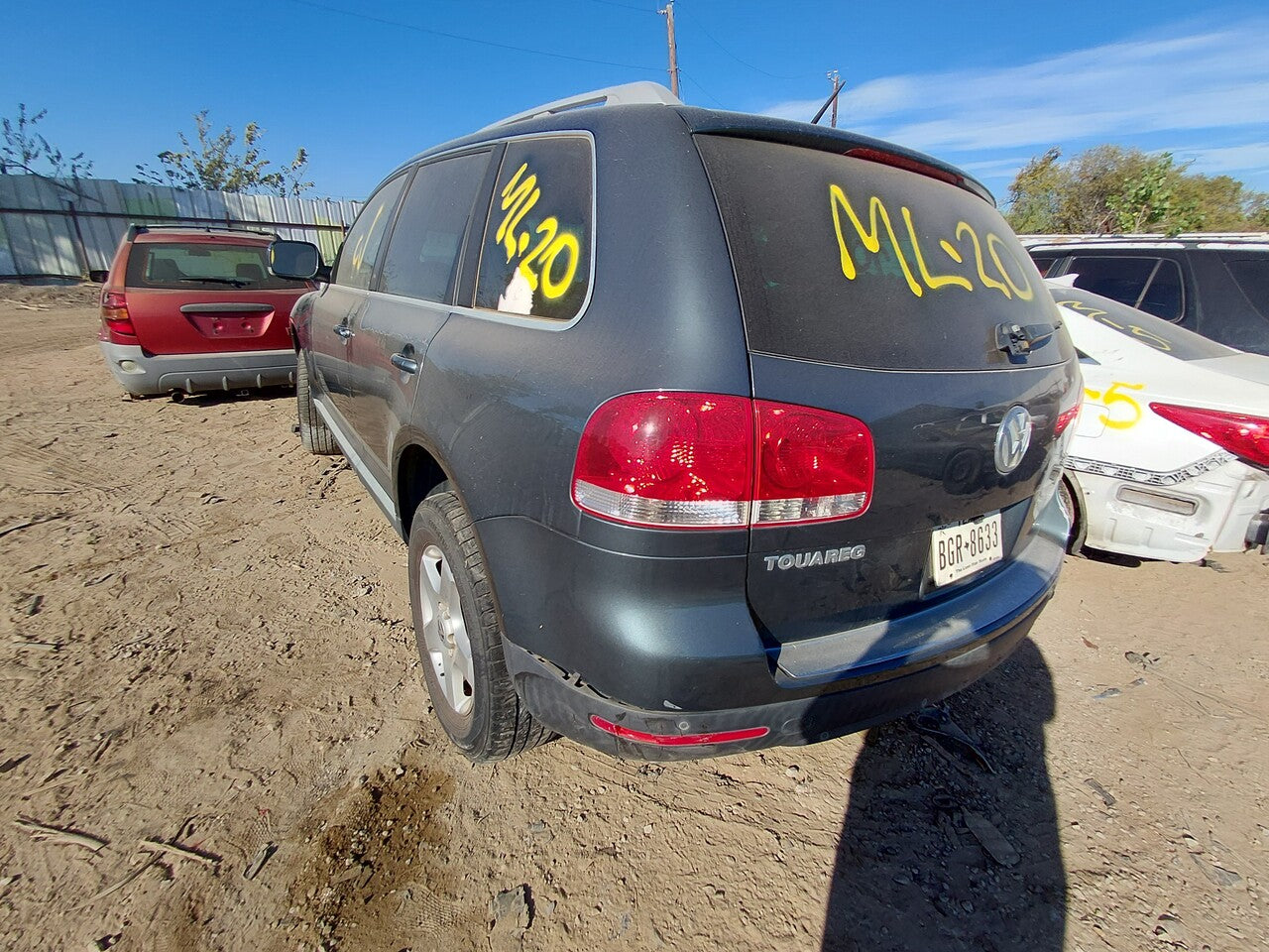 2/2 2004 - 2010 Volkswagen Touareg | All Parts G - Z | SKU #: M17830 - L-20