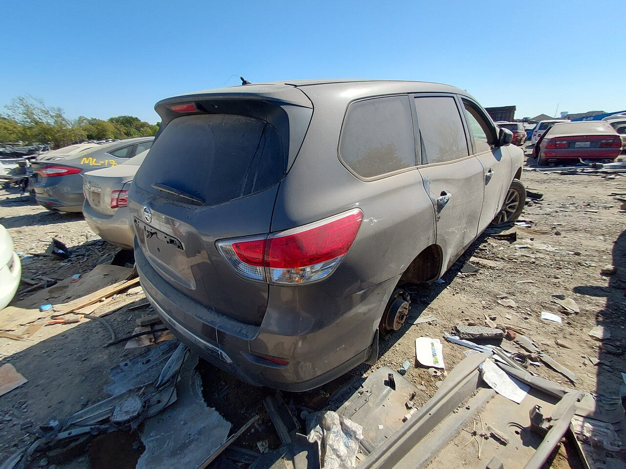 2/2 2013 - 2016 Nissan Pathfinder | All Parts G - Z | SKU #: M17821 - L-11