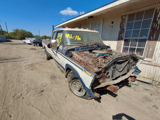 1/2 1973 - 1979 Ford F350 | All Parts A - F | SKU #: M17826 CL-16