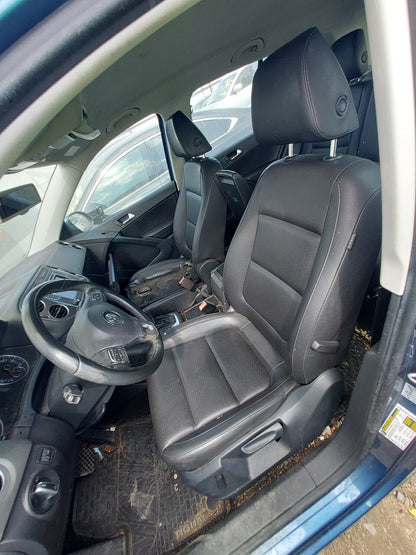 1/2 2009 - 2017 Volkswagen Tiguan  | All Parts A - F | SKU #: M17667 - D-17