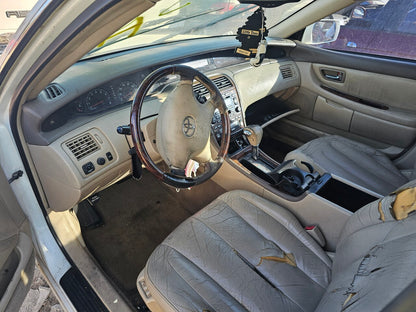 2/2 2000 - 2004 Toyota Avalon | All Parts G - Z | SKU #: M17708 - F-18