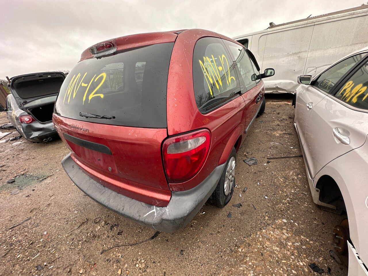 2004 - 2007 Dodge Caravan - Stock #: M18022 MV-12