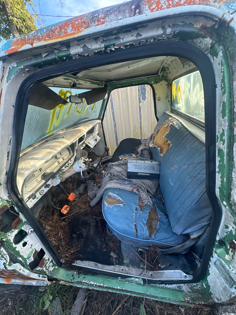 1/2 1967 - 1972 Ford F250 | All Parts A - F | SKU #: M17829 ML-19