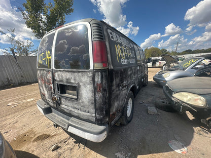 2/2 1996 - 2002 Chevrolet Express 2500 | All Parts G - Z | SKU #: M17784 - J-14