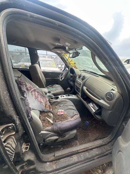 2006 Jeep Liberty - Stock #: M18269 - MXJ-19