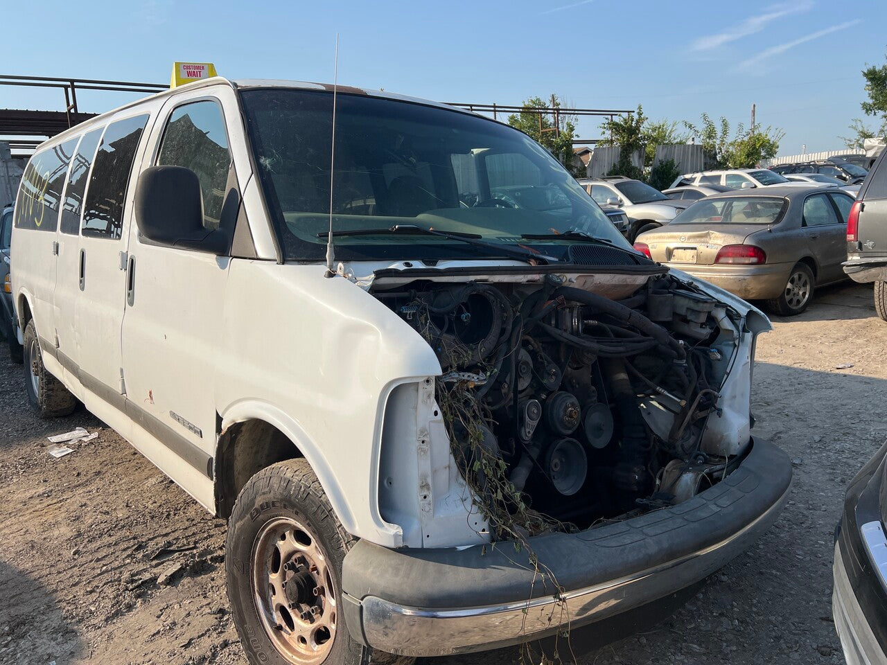 2/2 1996 - 2002 GMC Savana 3500 | All Parts G - Z | SKU #: M17533 XN-3