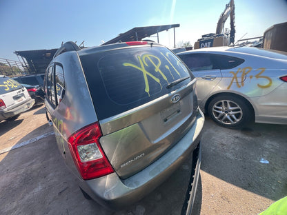 2/2 2007 - 2012 Kia Rondo LX | All Parts G - Z | SKU #: M17587 - XP-17