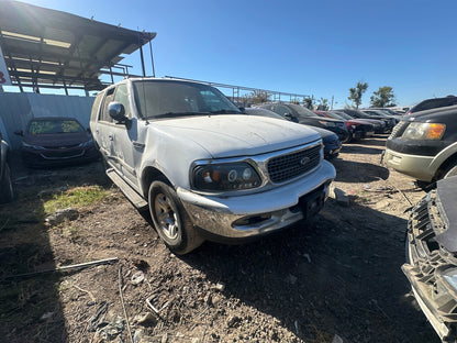 2/2 1997 - 1999  Ford Expedition | All Parts G - Z | SKU #: M17790 - J-20
