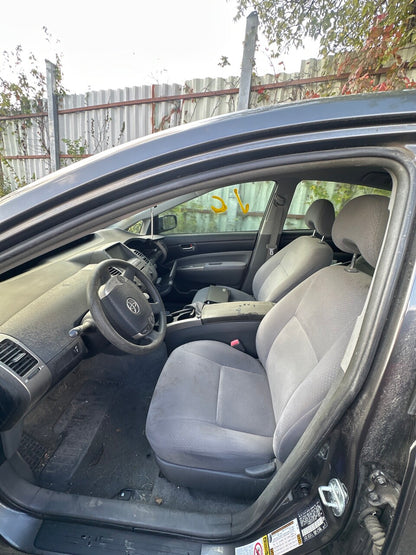 2/2 2004 - 2009 Toyota Prius | All Parts G - Z | SKU #: M17903 - P-13