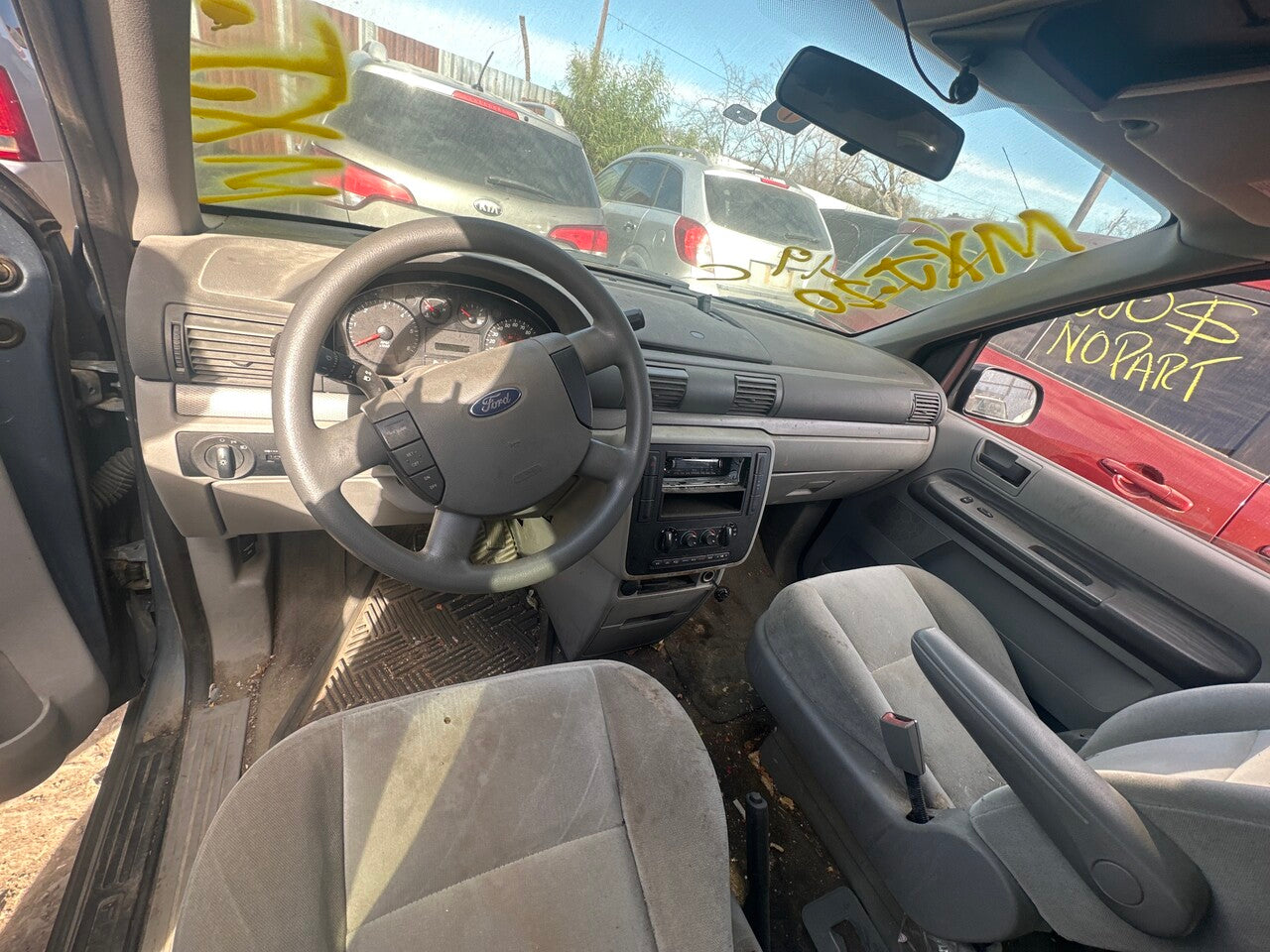 2005 Ford Frestar - Stock #: M18270 - MXJ-20