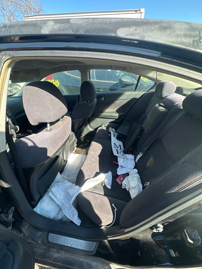 2010 Nissan Maxima - Stock #: M18122 - MXC-12