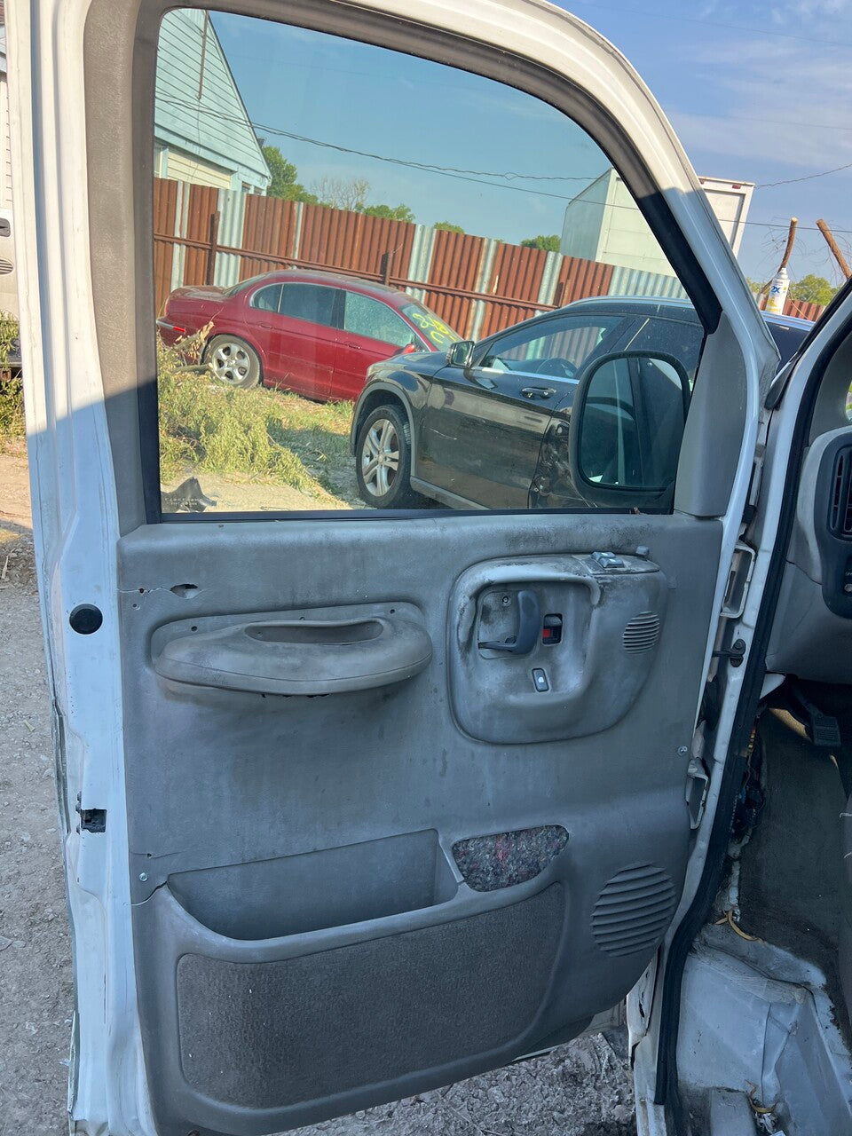 1/2 1996 - 2002 GMC Savana 3500 | All Parts A - F | SKU #: M17533 XN-3