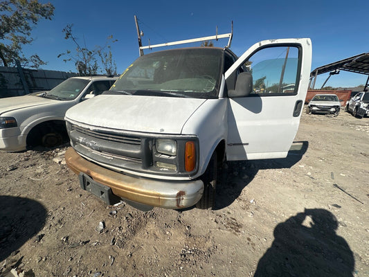 1/2 1996 - 2002 Chevrolet Express 3500 | All Parts A - F | SKU #: M17976 - T-6
