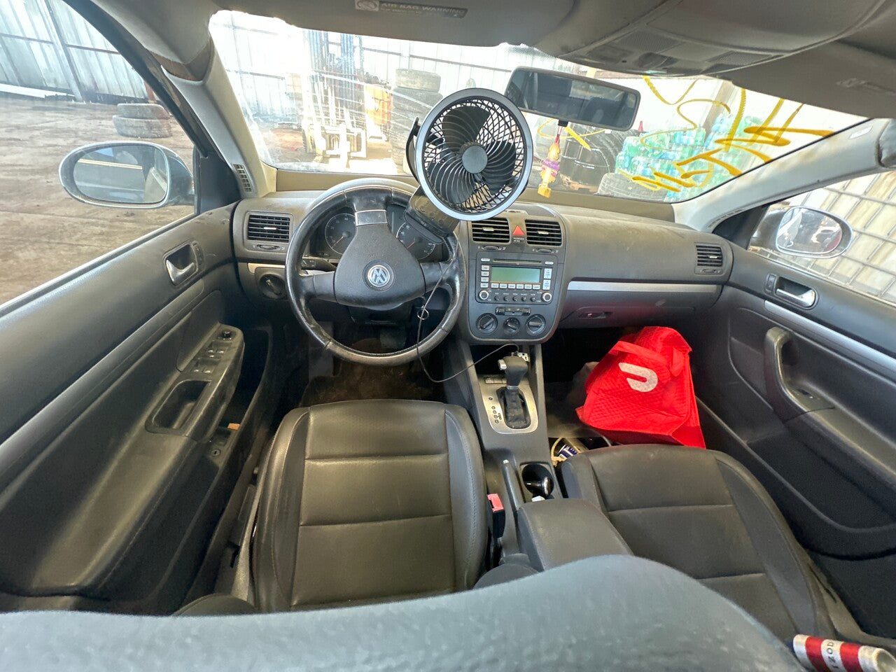 2/2 2005 - 2010 Volkswagen Jetta | All Parts G - Z | SKU #: M17981 - T-11