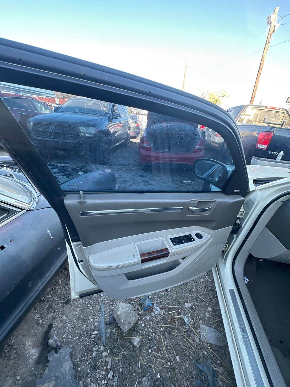 1/2 2005 - 2010 Chrysler 300 | All Parts A - F | SKU #: M17978 MT-8