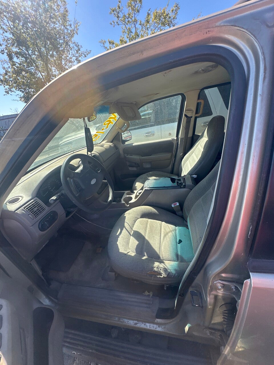 2/2 2002 - 2005 Ford Explorer XLS | All Parts G - Z | SKU #: M17945 - R-15