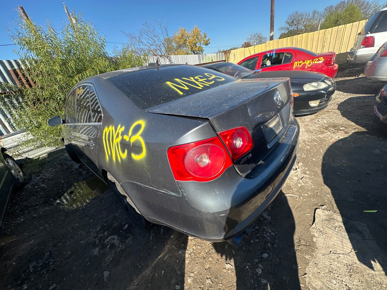 2006 Volkswagen Jetta - Stock #: M18153 - MXE-3