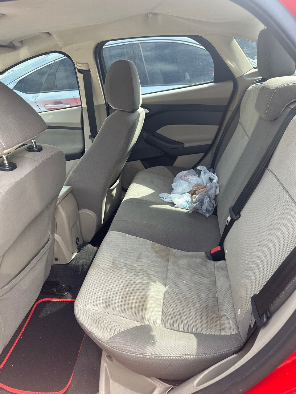 2/2 2012 - 2018 Ford Focus SE | All Parts G - Z | SKU #: M17907 - P-17