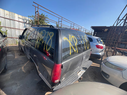 2/2 1995 - 2000 Chevrolet Tahhoe | All Parts G - Z | SKU #: M17588 - XP-18