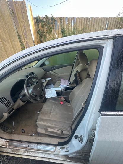 1/2 2010 - 2013 Nissan Altima 2.5 S | All Parts A - F | SKU #: M17909 - P-19