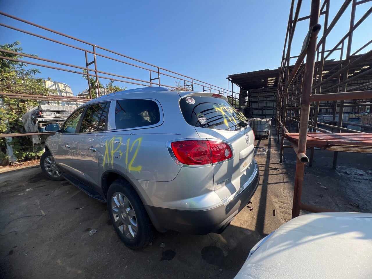 2/2 2008 - 2012 Buick Enclave | All Parts G - Z | SKU #: M17582 - XP-12