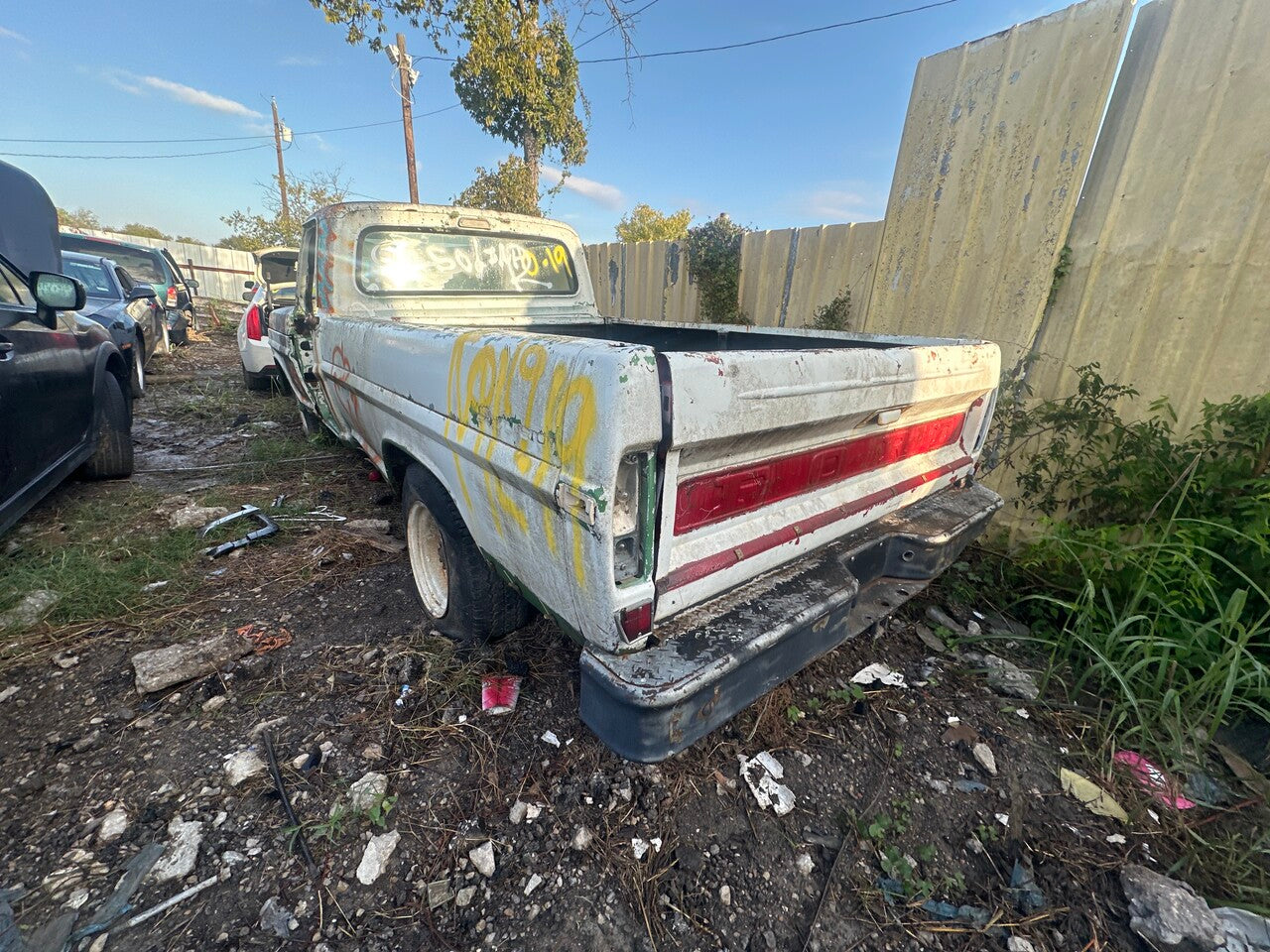 2/2 1967 - 1972 Ford F250 | All Parts G - Z | SKU #: M17829 ML-19