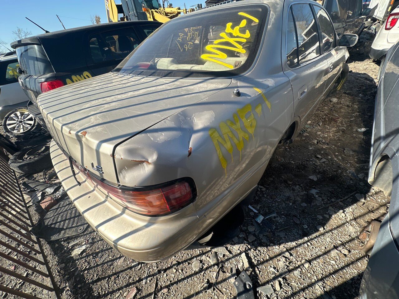 1993 Toyota Camry LE - Stock #: M18151 - MXE-1