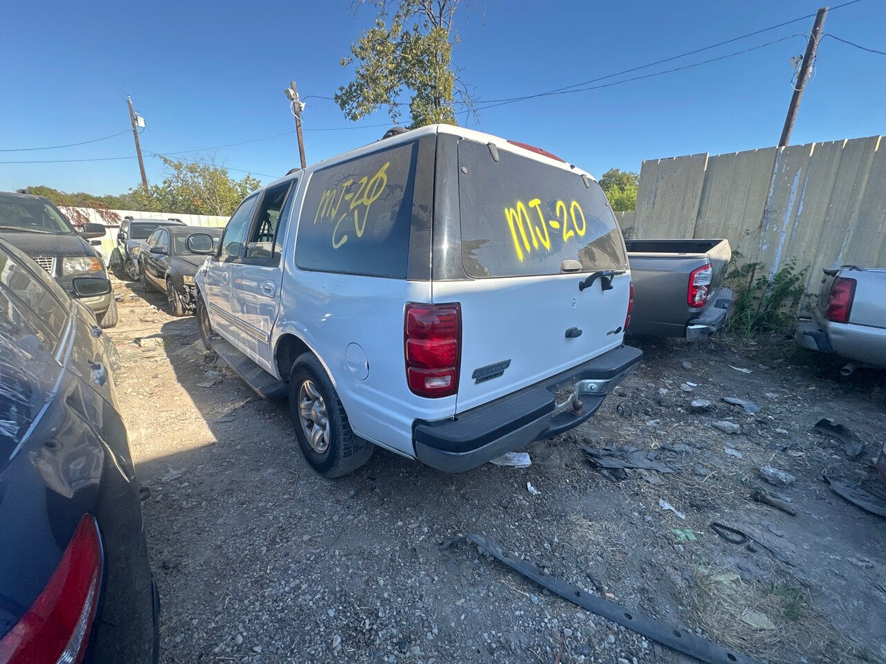 2/2 1997 - 1999  Ford Expedition | All Parts G - Z | SKU #: M17790 - J-20