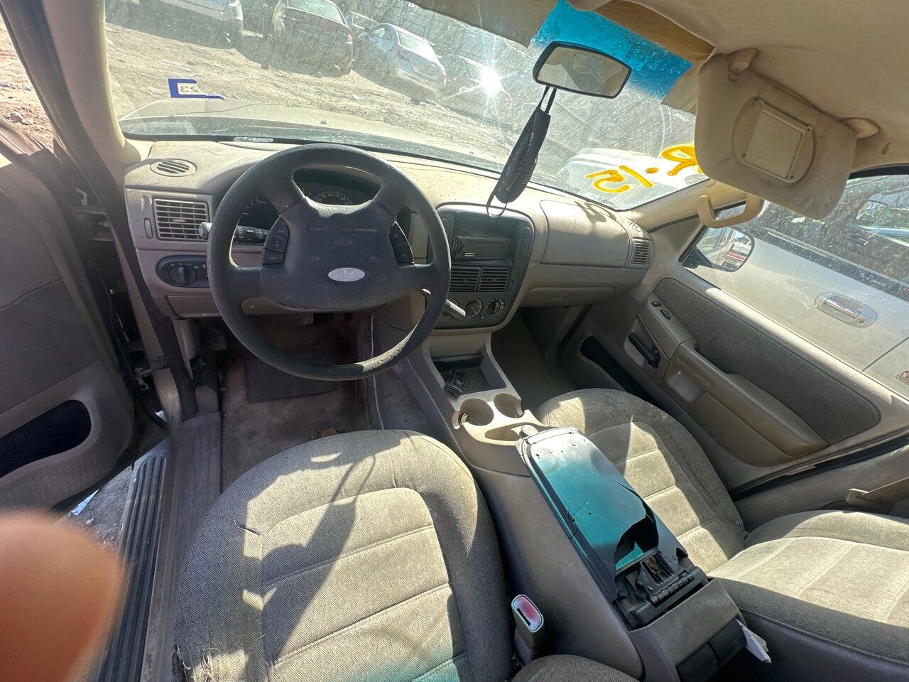 2/2 2002 - 2005 Ford Explorer XLS | All Parts G - Z | SKU #: M17945 - R-15