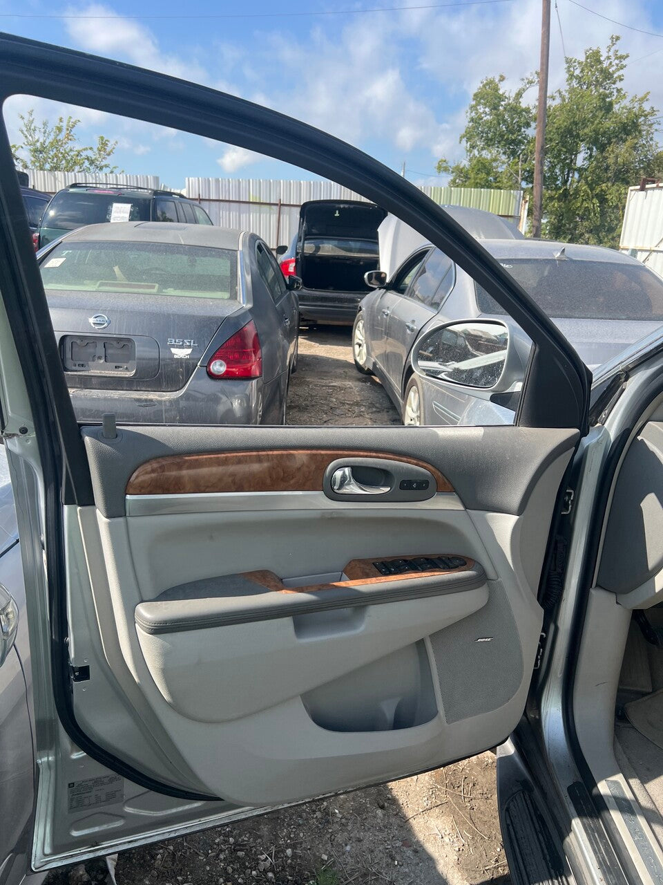 2/2 2008 - 2010 Buick Enclave | All Parts G - Z | SKU #: M17701 - F-11