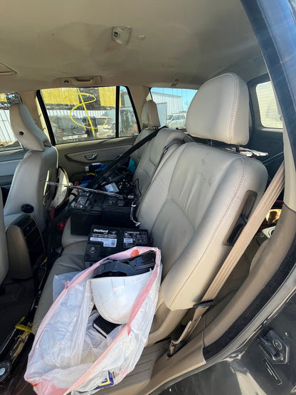 2011 Volvo XC90 - Stock #: M18249 - MXI-19