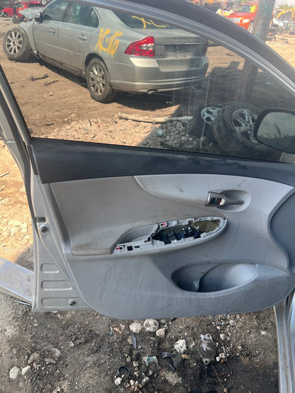 1/2 2009 - 2012 Toyota Corolla | All Parts A - F | SKU #: M17508 XL-18