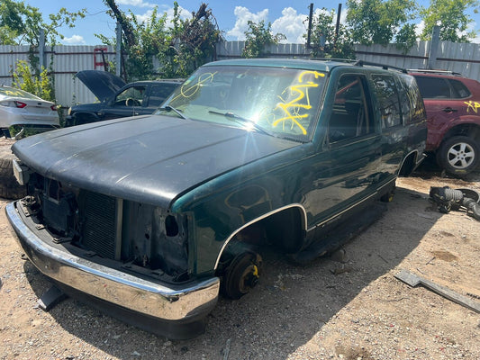 1/2 1995 - 2000 Chevrolet Tahoe | All Parts A - F | SKU #: M17517 - XM-7