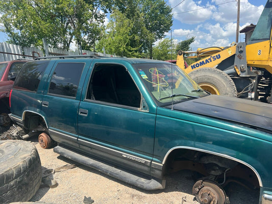 2/2 1995 - 2000 Chevrolet Tahoe | All Parts G - Z | SKU #: M17517 - XM-7