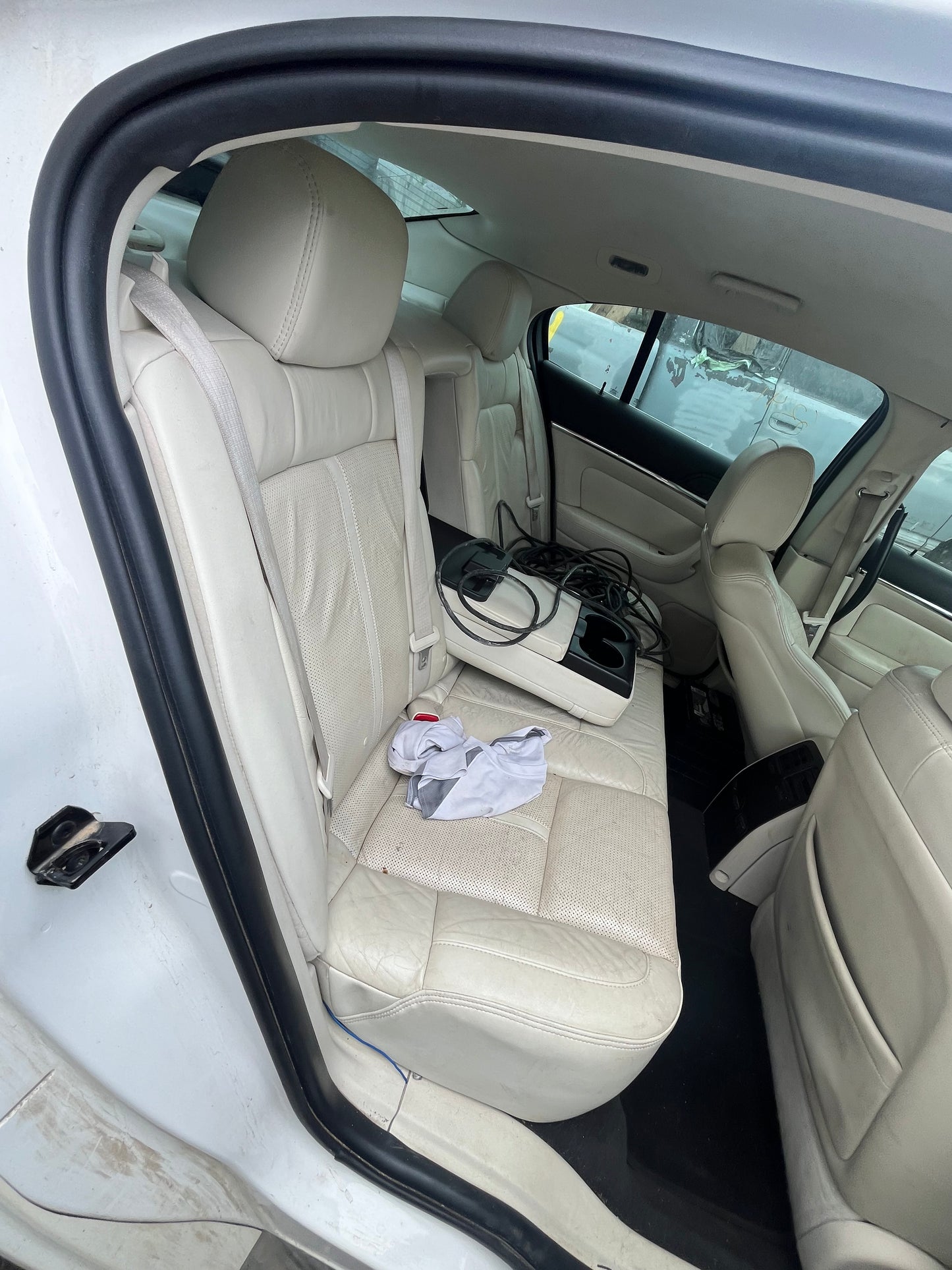 2010 Lincoln MKS - Stock #: M18765 - MS-15