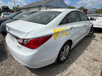 2013 HYUNDAI SONATA - STOCK #M18771