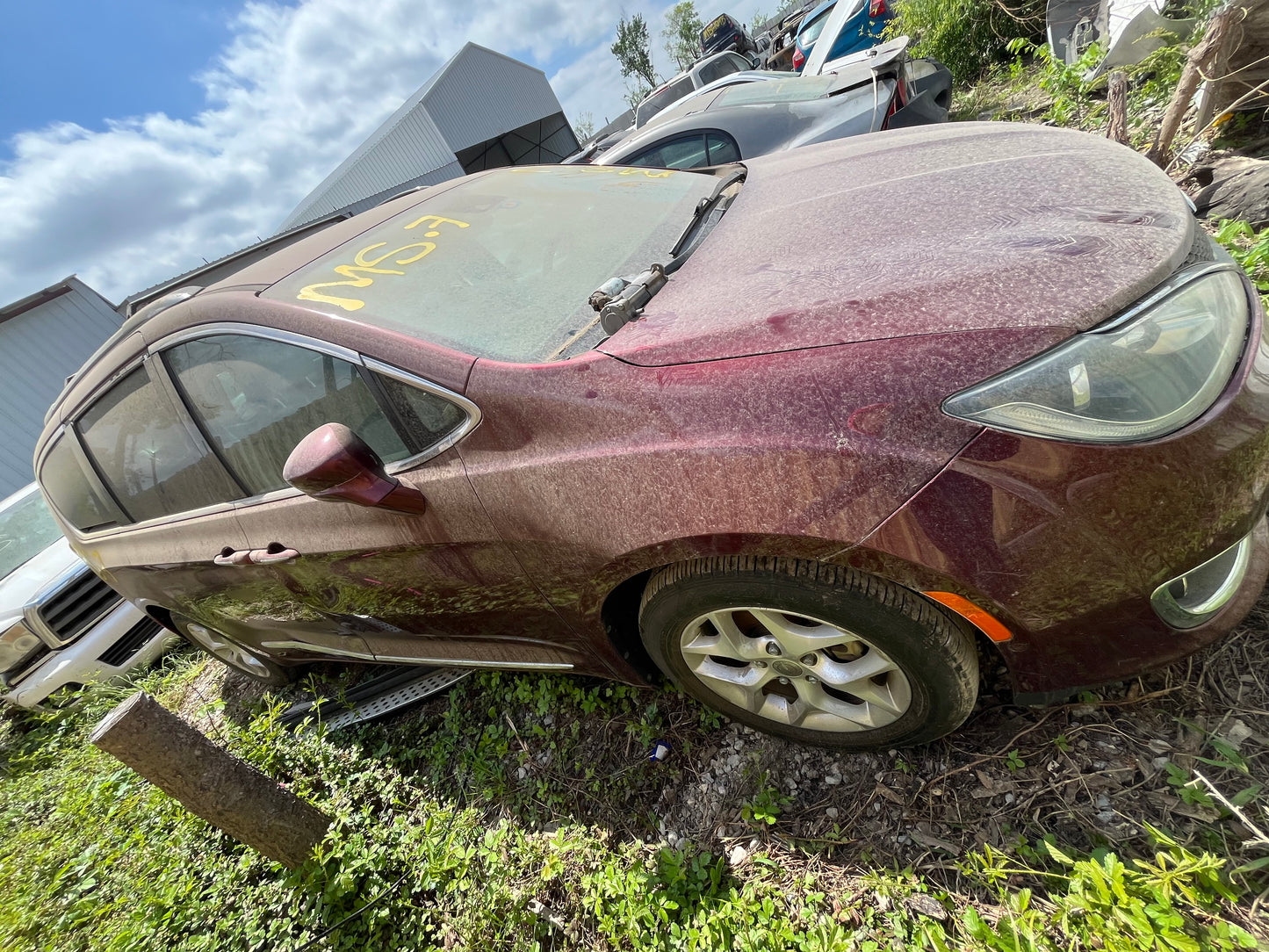 2017-2020 Chrysler Pacifica - Stock #: M18757