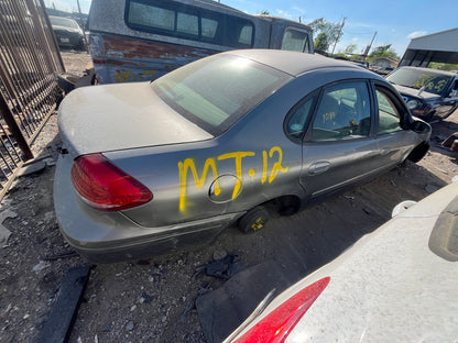 2004 FORD TAURUS - STOCK #M18782