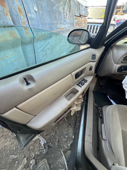 2004 FORD TAURUS - STOCK #M18782