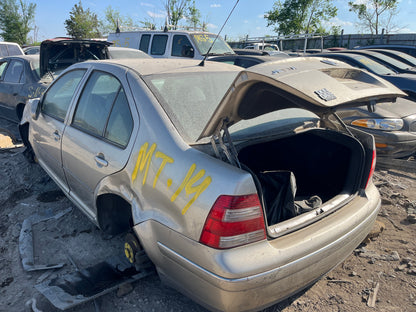 2004 VOLKSWAGEN JETTA - STOCK #M18784