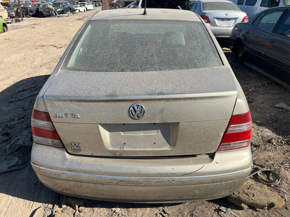 2004 VOLKSWAGEN JETTA - STOCK #M18784