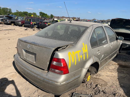 2004 VOLKSWAGEN JETTA - STOCK #M18784