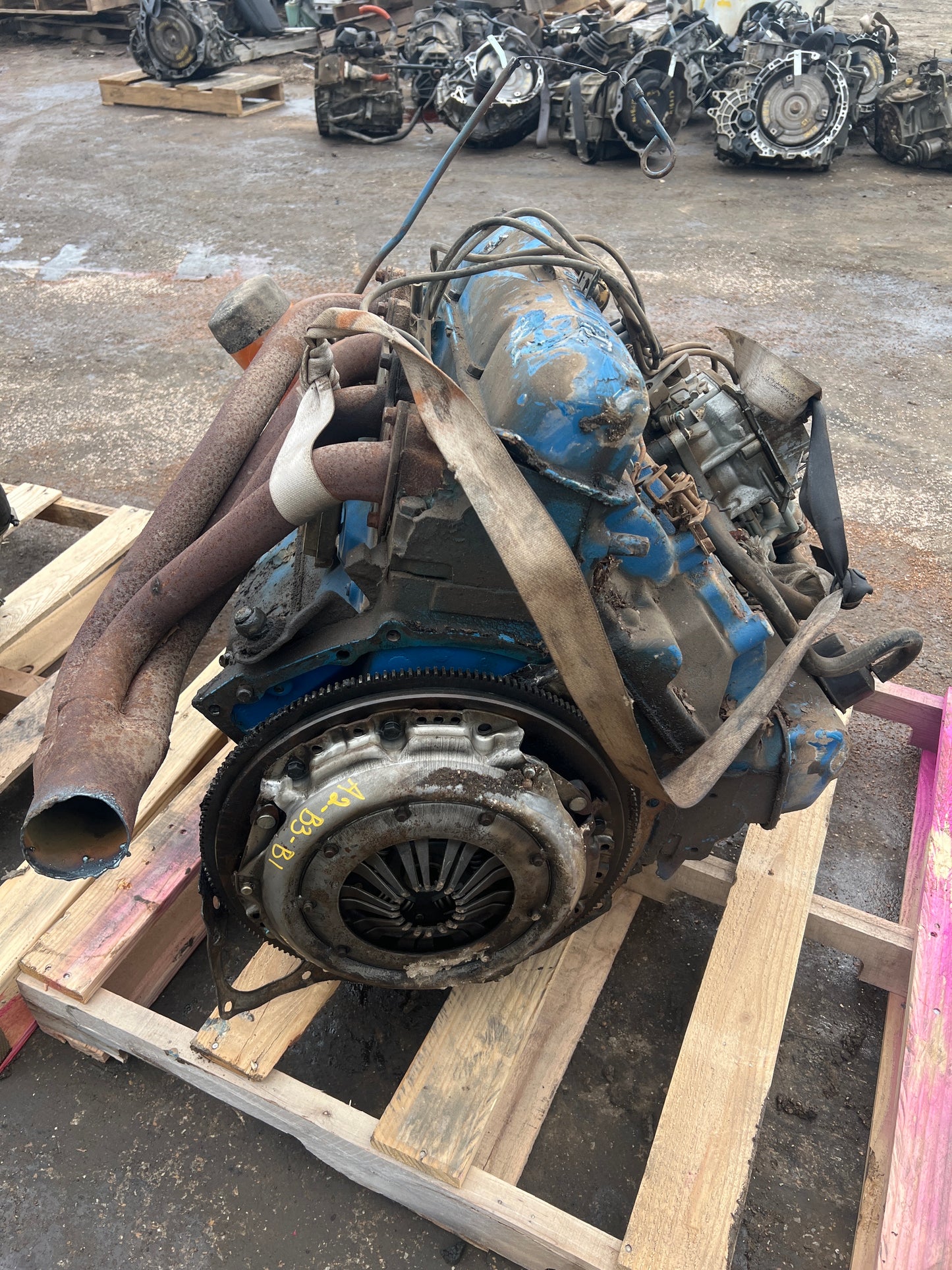 1967-1972 FORD F250  -  5.9 L ENGINE - #M18737