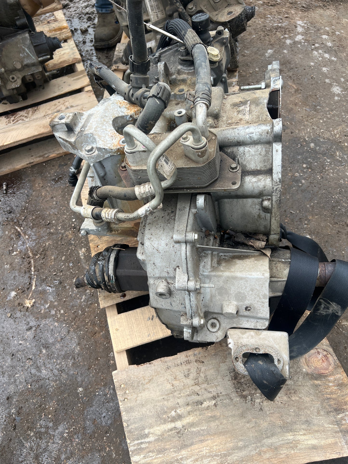 2013-2015 FORD ESCAPE  -  AUTOMATIC TRANSMISSION - #M18693