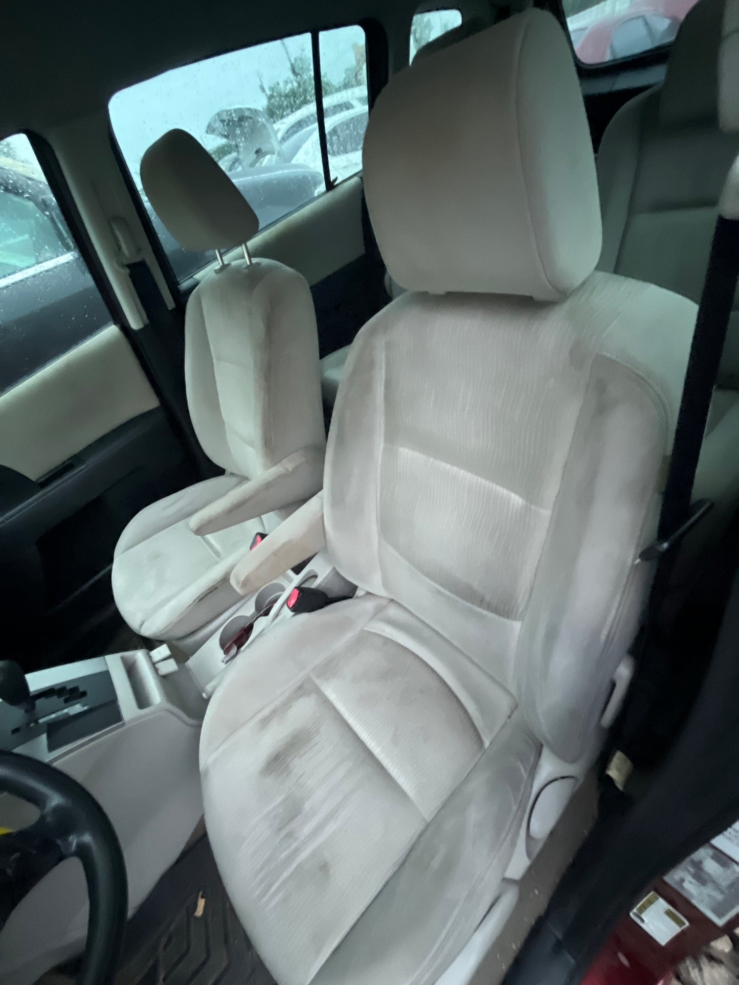 2009 Mazda 5 - Stock #: M18908 - MXB-18