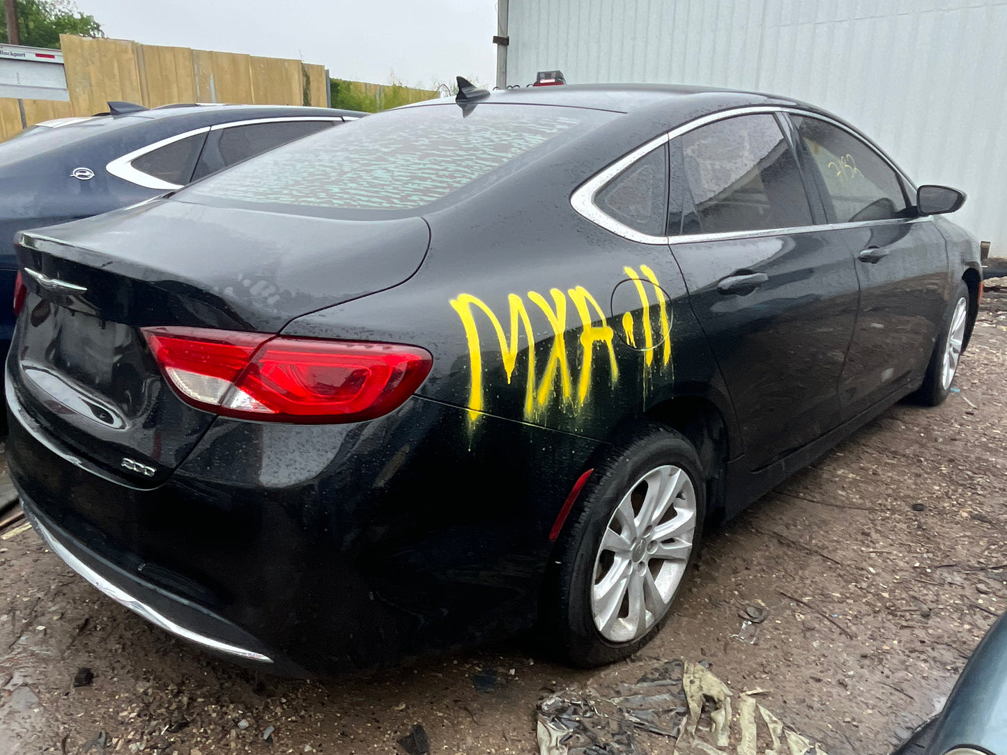 2015-2017 CHRYSLER 200- PARTING OUT- MXA-11 Stock #:  M18881