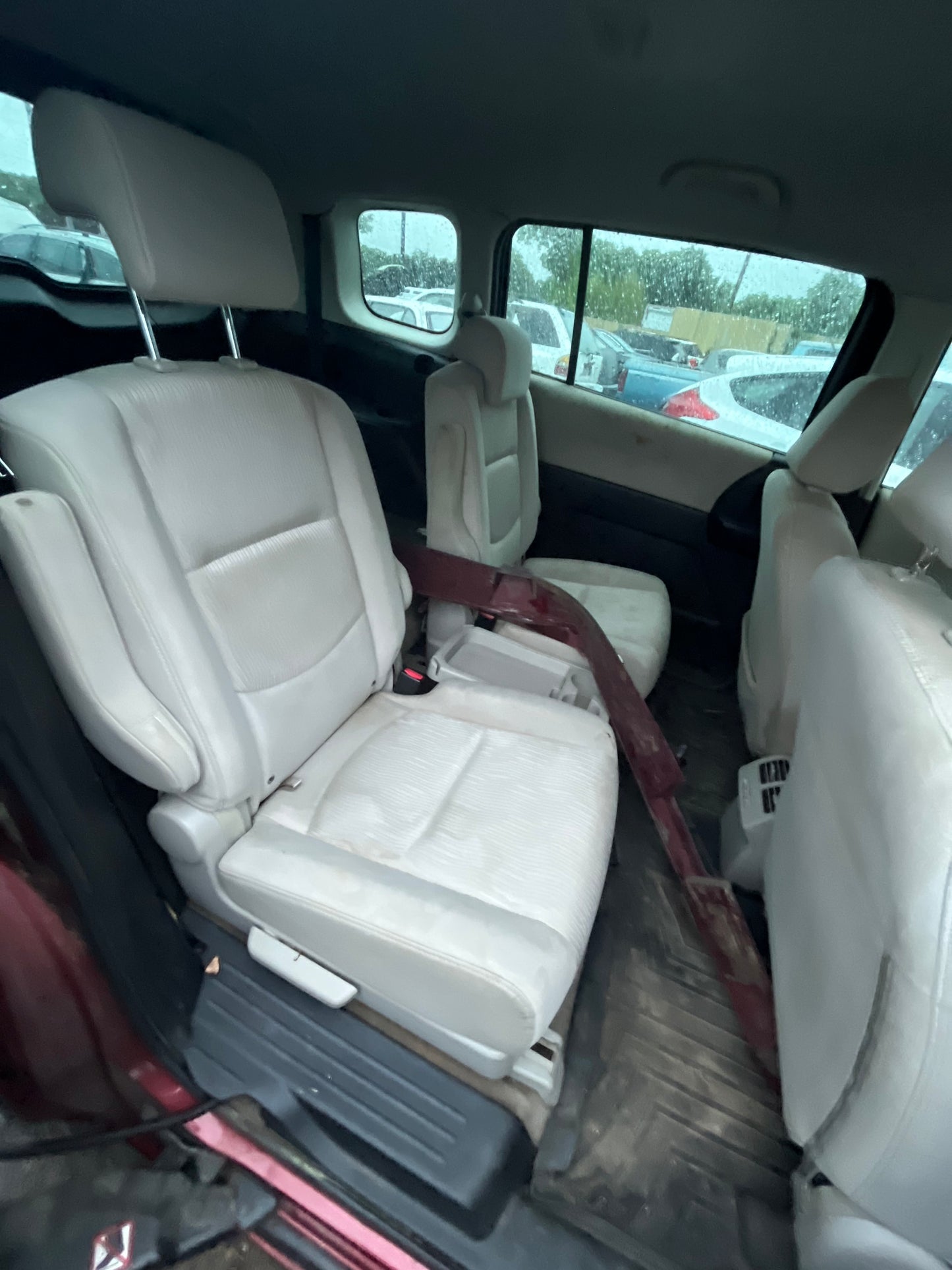 2009 Mazda 5 - Stock #: M18908 - MXB-18