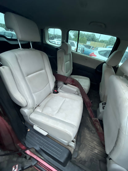 2009 Mazda 5 - Stock #: M18908 - MXB-18