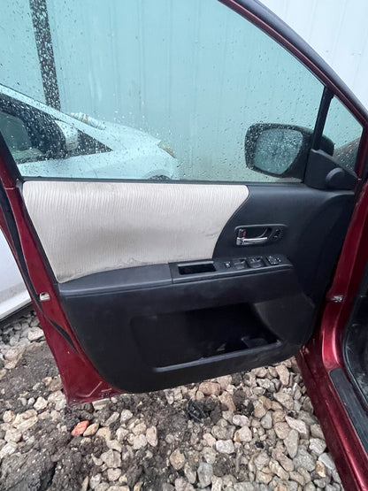 2009 Mazda 5 - Stock #: M18908 - MXB-18