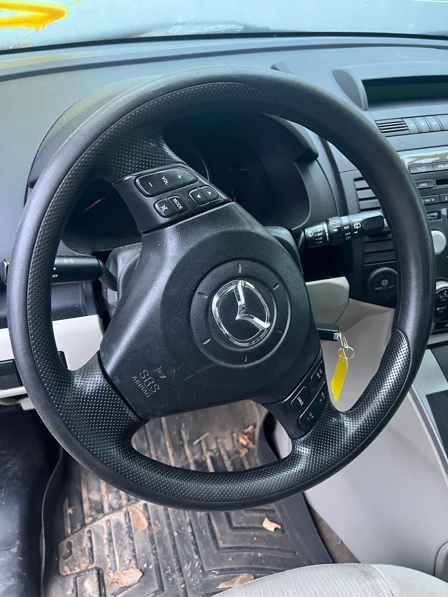2009 Mazda 5 - Stock #: M18908 - MXB-18